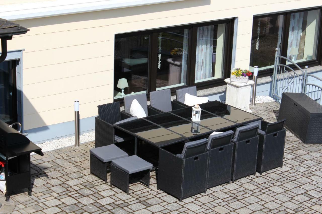 Ferienhaus "Am Backes" Gefell Bagian luar foto